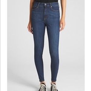 Gap Super High Rise Sculpt Skinny Jeans